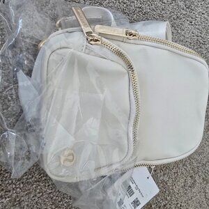 Lululemon Everywhere Sling Bag Small White